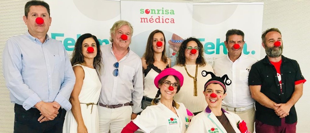 La FEHM y Sonrisa Médica presentan la sexta edición de la campaña “Hoteles de Narices”